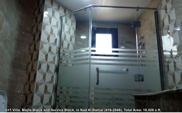 Shower Partitions/ Cubicles